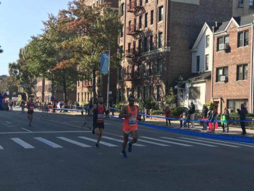 2019 #tcsnycmarathon Bay Ridge, Brooklyn Mile 4