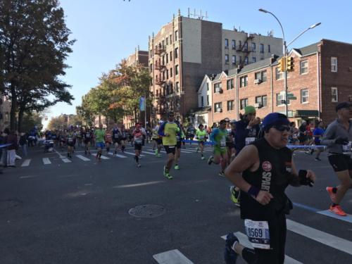 2019 #tcsnycmarathon Bay Ridge, Brooklyn Mile 4