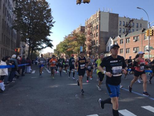 2019 #tcsnycmarathon Bay Ridge, Brooklyn Mile 4