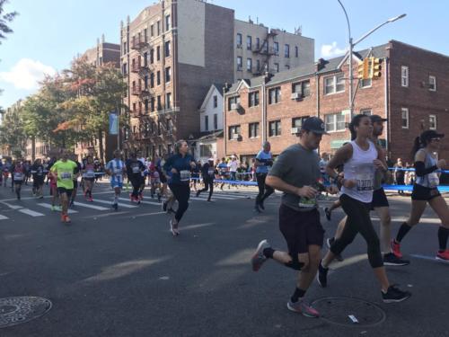 2019 #tcsnycmarathon Bay Ridge, Brooklyn Mile 4