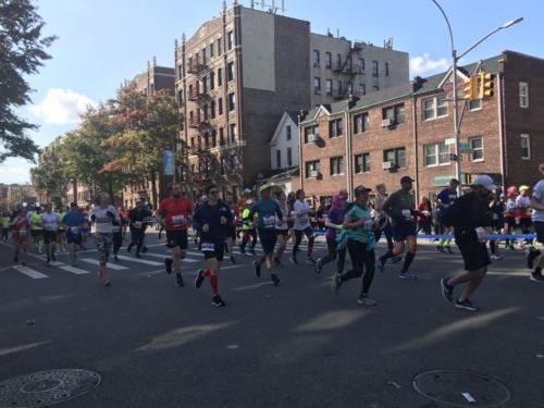 2019 #tcsnycmarathon Bay Ridge, Brooklyn Mile 4