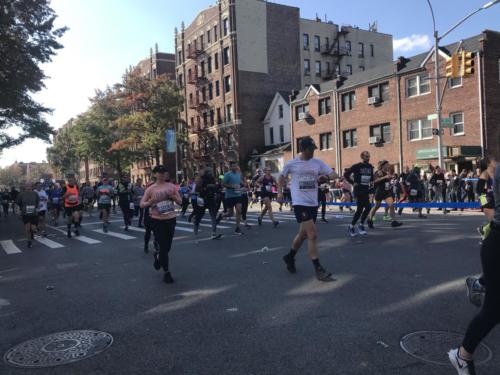 2019 #tcsnycmarathon Bay Ridge, Brooklyn Mile 4
