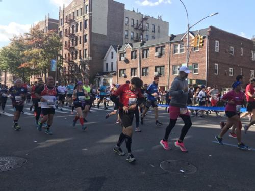 2019 #tcsnycmarathon Bay Ridge, Brooklyn Mile 4