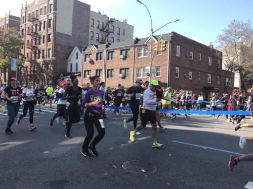 2019 #tcsnycmarathon Bay Ridge, Brooklyn Mile 4