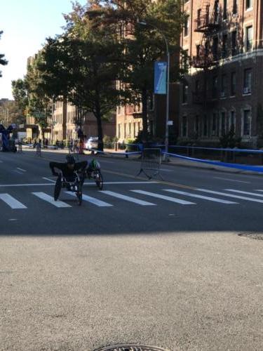 2019 #tcsnycmarathon Bay Ridge, Brooklyn Mile 4